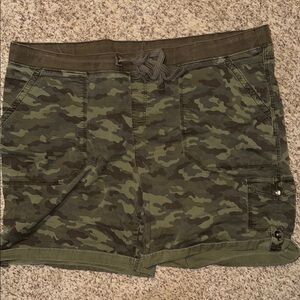 Terra & Sky 3x Camouflage Cargo Shorts
